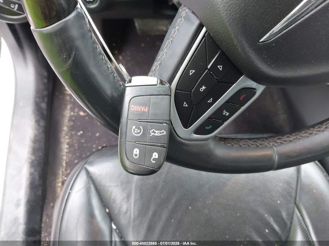 2C3CCAKG5JH228999 Chrysler 300 Limited Awd