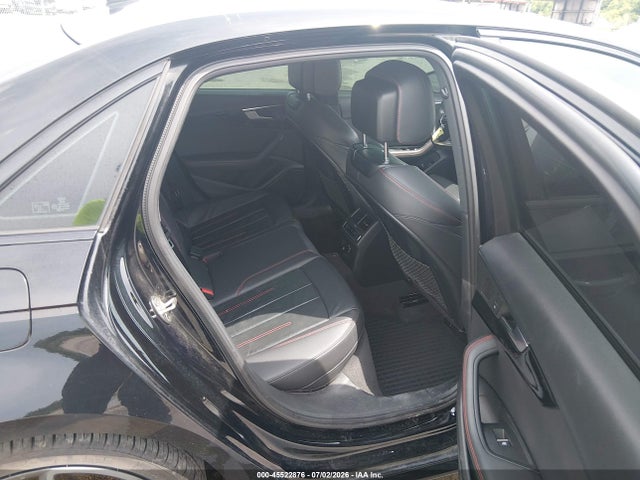 45522876 :رقم المزاد ، WAUENAF44JA187761 vin ، 2018 Audi A4 2.0t Premium/2.0t Tech Premium مزاد بيع