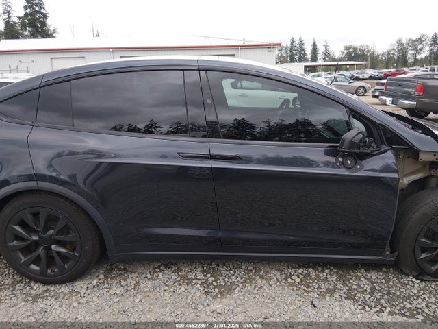 Продажа на аукционе авто 2023 Tesla Model X Dual Motor All-wheel Drive/standard Range, vin: 7SAXCBE55PF429493, номер лота: 45522897