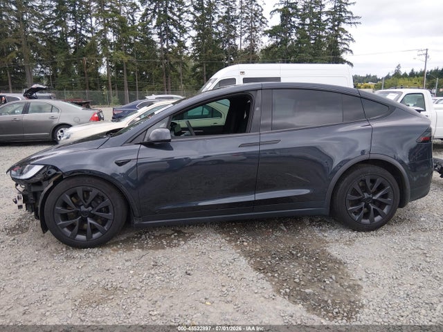 Продажа на аукционе авто 2023 Tesla Model X Dual Motor All-wheel Drive/standard Range, vin: 7SAXCBE55PF429493, номер лота: 45522897