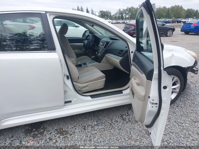 45522909 :رقم المزاد ، 4S3BMBG60D3046208 vin ، 2013 Subaru Legacy 2.5i Premium مزاد بيع