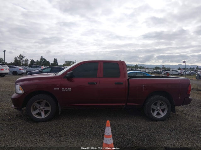 Продаж на аукціоні авто 2017 Ram 1500 Express  4x4 6'4 Box, vin: 1C6RR7FT4HS587947, номер лоту: 45522993