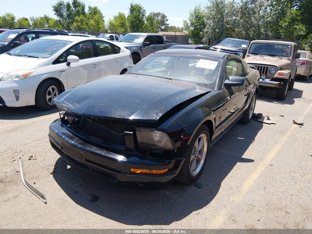 45523028 :رقم المزاد ، 1ZVFT80N865162432 vin ، 2006 Ford Mustang V6 مزاد بيع
