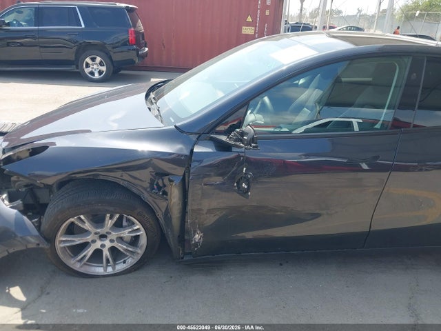 Tesla Model Y 2024 7SAYGDED2RF050630 Image 20