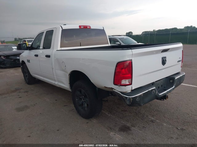 45523052 :رقم المزاد ، 1C6RR7FG1FS763451 vin ، 2015 Ram 1500 Tradesman مزاد بيع