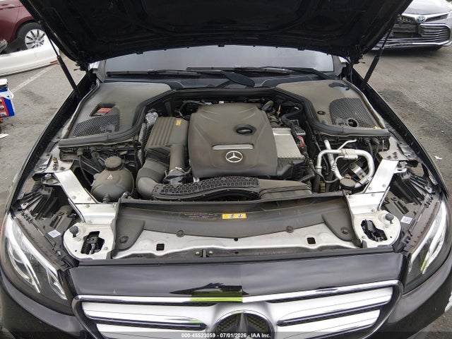WDDZF4JB2JA457942 Mercedes-Benz E 300