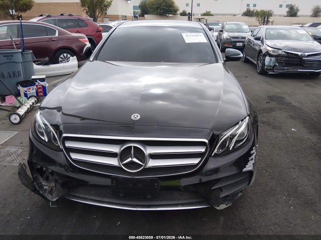 WDDZF4JB2JA457942 Mercedes-Benz E 300
