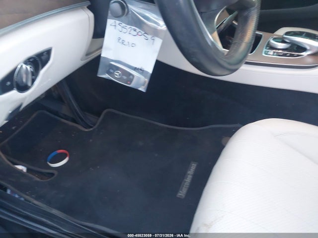 WDDZF4JB2JA457942 Mercedes-Benz E 300