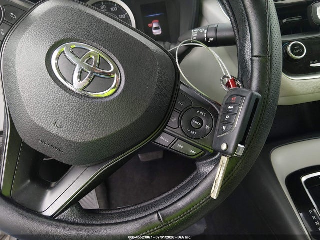 Продажа на аукционе авто 2022 Toyota Corolla Le, vin: 5YFEPMAE1NP298056, номер лота: 45523067