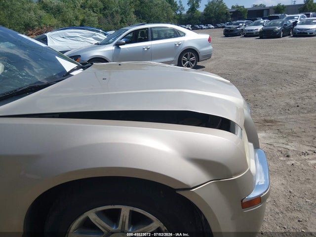 Продаж на аукціоні авто 2006 Chrysler 300c, vin: 2C3KA63H96H171610, номер лоту: 45523072