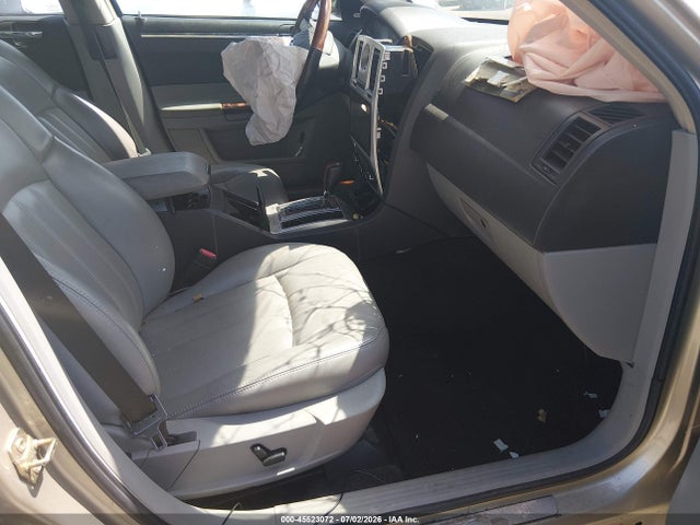Продаж на аукціоні авто 2006 Chrysler 300c, vin: 2C3KA63H96H171610, номер лоту: 45523072