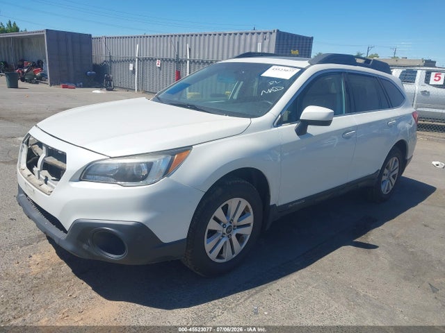 Subaru Outback 2.5i Premium 2015 4S4BSADC4F3338341 Image 2