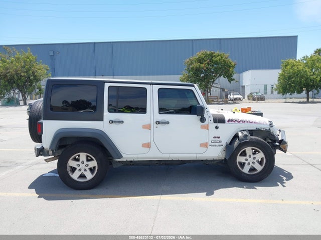 1C4BJWDG7JL882400 Jeep Wrangler Jk Unlimited Sport S 4x4