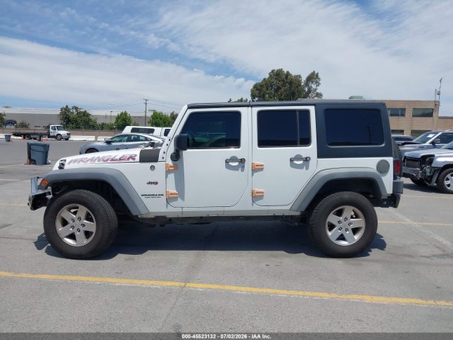 1C4BJWDG7JL882400 Jeep Wrangler Jk Unlimited Sport S 4x4