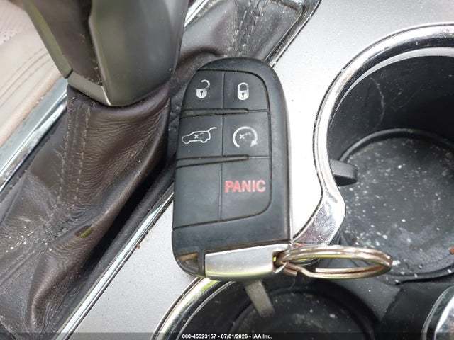 2019 Jeep Grand Cherokee Overland 4x2 მანქანა იყიდება აუქციონზე, vin: 1C4RJECG0KC614705, აუქციონის ნომერი: 45523157