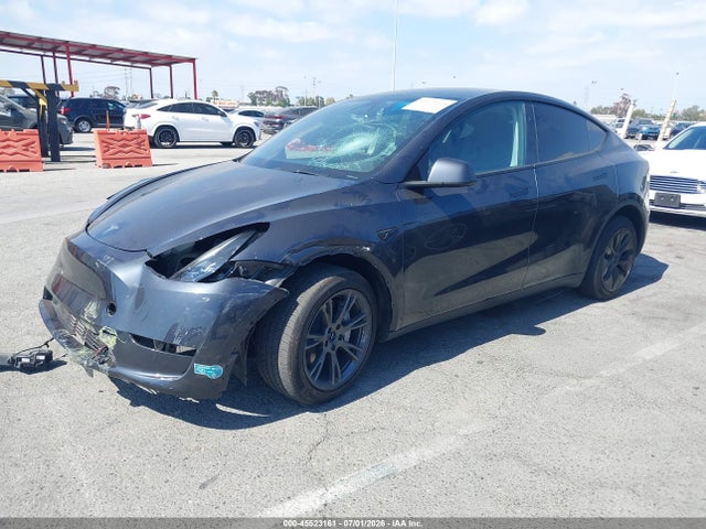 Продажа на аукционе авто 2025 Tesla Model Y Long Range Dual Motor All-wheel Drive, vin: 7SAYGDEE5SF285425, номер лота: 45523161