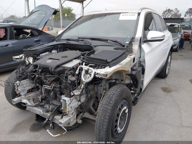 WDC0G4JB9JV046377 Mercedes-Benz GLC 300