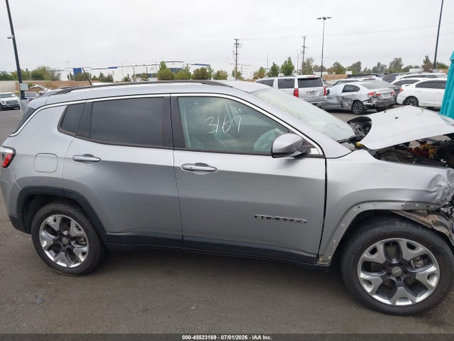 3C4NJCCB0LT128683 Jeep Compass Limited Fwd