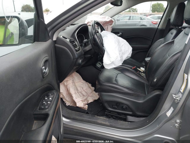 3C4NJCCB0LT128683 Jeep Compass Limited Fwd