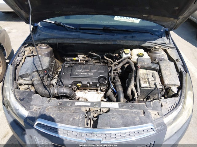 1G1PC5SB0E7114797 Chevrolet Cruze 1lt Auto