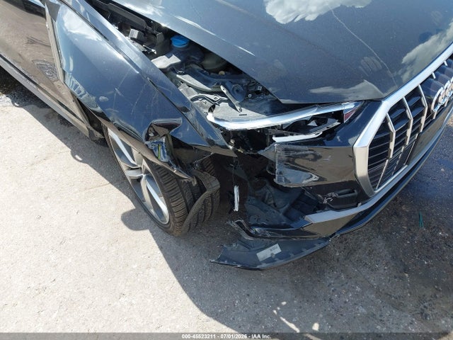 Продажа на аукционе авто 2020 Audi Q3 Premium Plus 45 Tfsi S Line Quattro Tiptronic, vin: WA1EECF3XL1090115, номер лота: 45523211