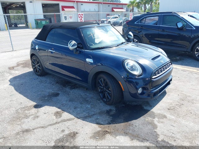 2019 Mini Convertible Cooper S მანქანა იყიდება აუქციონზე, vin: WMWWG9C52K3E39977, აუქციონის ნომერი: 45523220