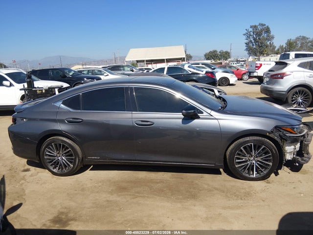 Lexus ES 300H 2022 58ADA1C14NU014089 Image 14