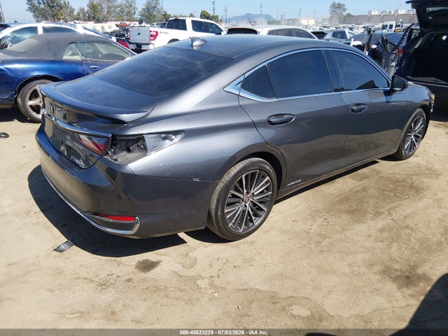 Lexus ES 300H 2022 58ADA1C14NU014089 Image 4