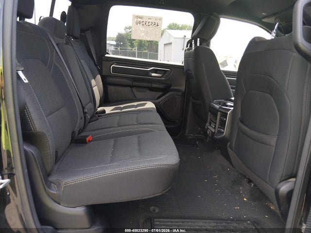 Aukcja sprzedaży 2022 Ram 1500 Big Horn  4x4 5'7 Box, vin: 1C6SRFFM5NN165121, numer aukcji: 45523290