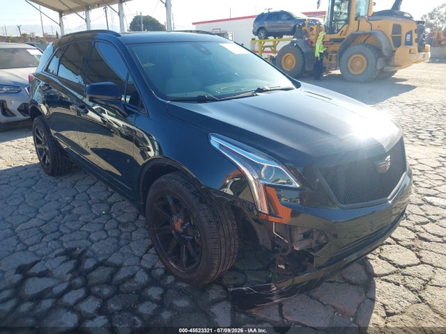 Cadillac XT5 LUXURY 2017 1GYKNBRS1HZ291099 main image