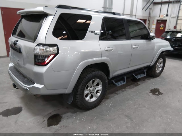 Toyota 4runner Trd Off Road Premium 2023 JTERU5JR9P6101367 Image 4