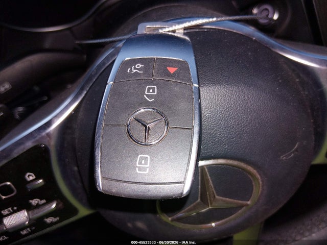 W1KWF8DBXLR582309 Mercedes-Benz C 300