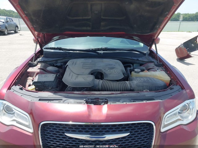 2016 Chrysler 300 Anniversary Edition მანქანა იყიდება აუქციონზე, vin: 2C3CCARG7GH161885, აუქციონის ნომერი: 45523337