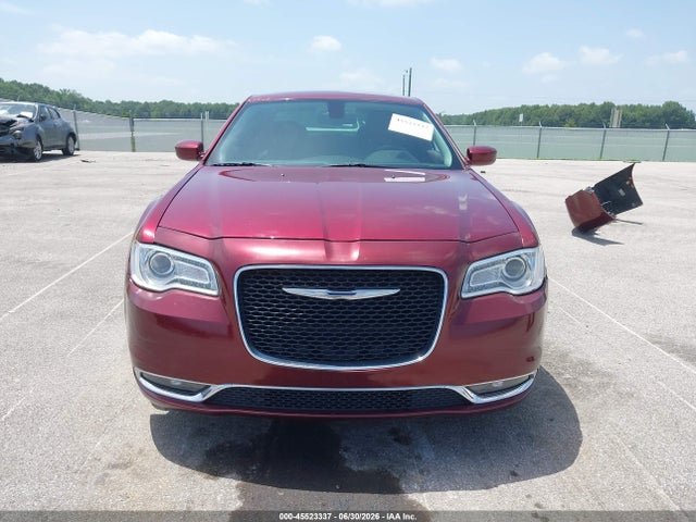 2016 Chrysler 300 Anniversary Edition მანქანა იყიდება აუქციონზე, vin: 2C3CCARG7GH161885, აუქციონის ნომერი: 45523337