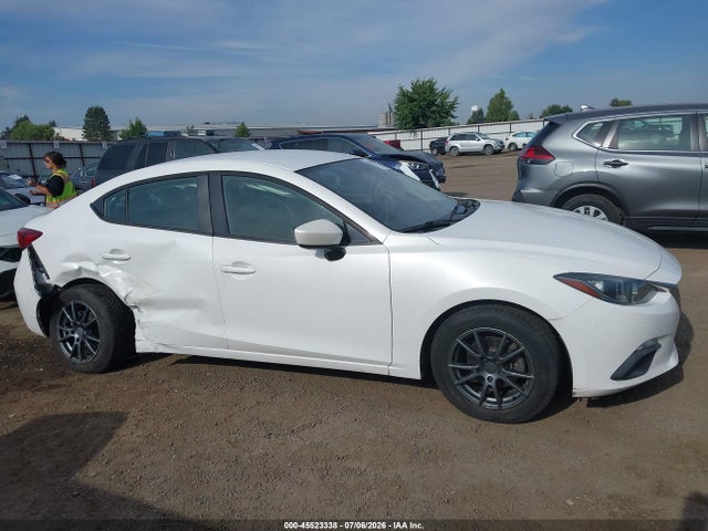 3MZBM1U72FM169949 Mazda Mazda3 I Sport