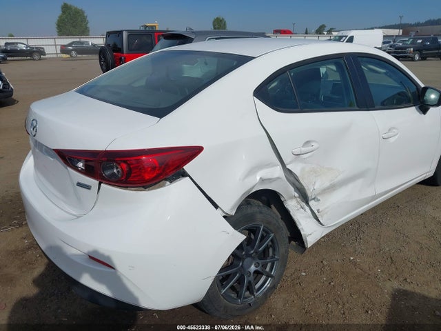 3MZBM1U72FM169949 Mazda Mazda3 I Sport