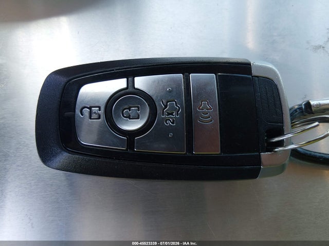 3FA6P0LU1JR261259 Ford Fusion Hybrid Se