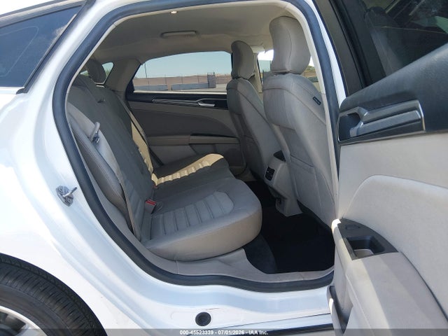 3FA6P0LU1JR261259 Ford Fusion Hybrid Se