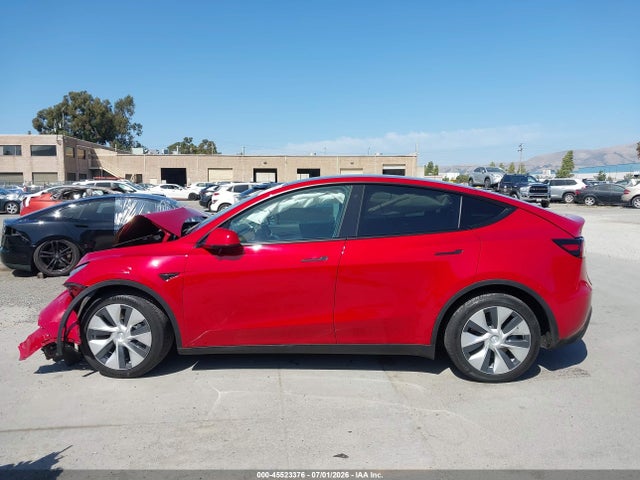 Продажа на аукционе авто 2021 Tesla Model Y Long Range Dual Motor All-wheel Drive, vin: 5YJYGDEE7MF219233, номер лота: 45523376