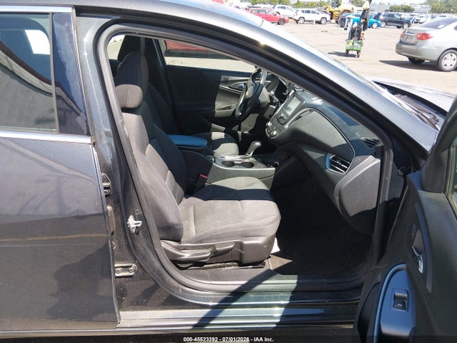 1G1ZB5ST8HF151711 Chevrolet MALIBU LS