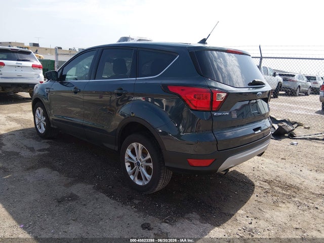 1FMCU0GD9KUA24718 Ford ESCAPE SE