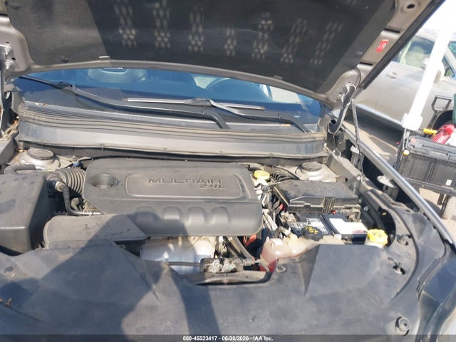 45523417 :رقم المزاد ، 1C4PJLLB9KD296268 vin ، 2019 Jeep Cherokee Latitude Plus Fwd مزاد بيع