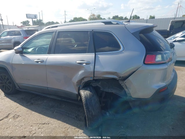 45523417 :رقم المزاد ، 1C4PJLLB9KD296268 vin ، 2019 Jeep Cherokee Latitude Plus Fwd مزاد بيع