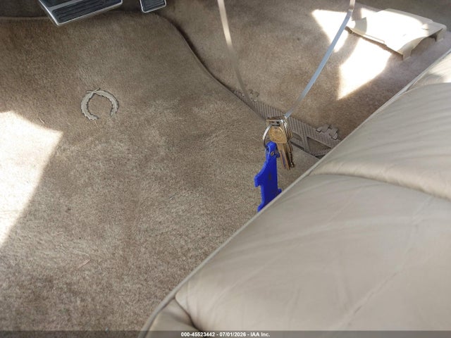 45523442 :رقم المزاد ، 1G6CD6988G4203754 vin ، 1986 Cadillac Deville Fleetwood مزاد بيع