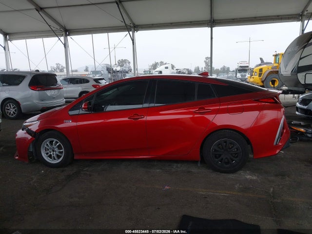 JTDKARFP8H3008839 Toyota Prius Prime Premium