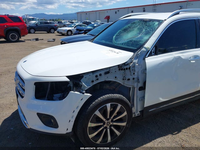 W1N4M4HB1NW204094 Mercedes-Benz Glb 250 4matic