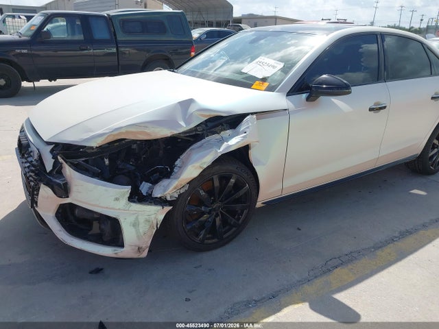 2021 Audi A4 Premium 40 Tfsi Quattro S Tronic მანქანა იყიდება აუქციონზე, vin: WAUABAF43MA027950, აუქციონის ნომერი: 45523490