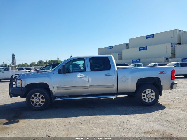 1GC1KYE84EF138429 Chevrolet Silverado 2500hd Ltz