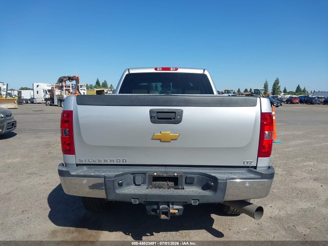 1GC1KYE84EF138429 Chevrolet Silverado 2500hd Ltz