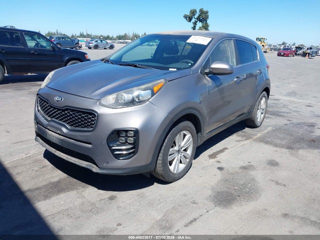 KIA Sportage Lx 2018 KNDPMCAC4J7451356 Image 2